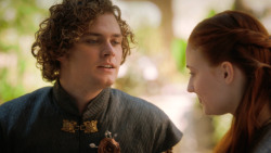 extant_GameOfThrones_3x05-TheClimb_4263
