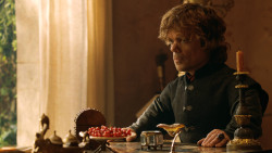 extant_GameOfThrones_3x05-TheClimb_4537