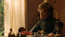 extant_GameOfThrones_3x05-TheClimb_4553