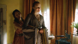 extant_GameOfThrones_3x05-TheClimb_4740