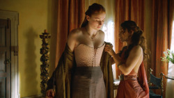 extant_GameOfThrones_3x05-TheClimb_4778