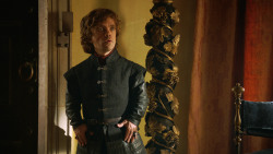 extant_GameOfThrones_3x05-TheClimb_4849
