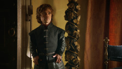 extant_GameOfThrones_3x05-TheClimb_4871