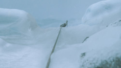 extant_GameOfThrones_3x05-TheClimb_5239