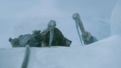 extant_GameOfThrones_3x05-TheClimb_5244