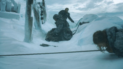 extant_GameOfThrones_3x05-TheClimb_5256
