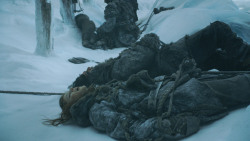 extant_GameOfThrones_3x05-TheClimb_5285
