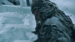 extant_GameOfThrones_3x05-TheClimb_5291