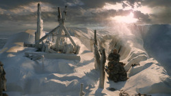 extant_GameOfThrones_3x05-TheClimb_5412