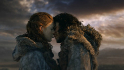 extant_GameOfThrones_3x05-TheClimb_5452