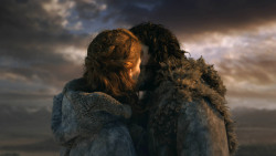 extant_GameOfThrones_3x05-TheClimb_5454
