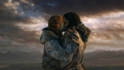 extant_GameOfThrones_3x05-TheClimb_5467