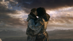 extant_GameOfThrones_3x05-TheClimb_5470
