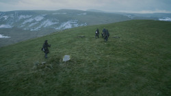 extant_GameOfThrones_3x07-TheBearAndTheMaidenFair_0027