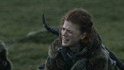 extant_GameOfThrones_3x07-TheBearAndTheMaidenFair_0101