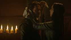 extant_GameOfThrones_3x07-TheBearAndTheMaidenFair_0260