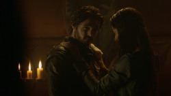 extant_GameOfThrones_3x07-TheBearAndTheMaidenFair_0292