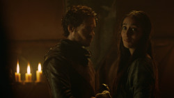 extant_GameOfThrones_3x07-TheBearAndTheMaidenFair_0321