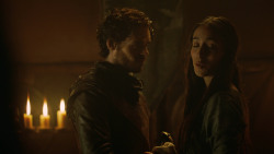 extant_GameOfThrones_3x07-TheBearAndTheMaidenFair_0322
