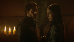 extant_GameOfThrones_3x07-TheBearAndTheMaidenFair_0373