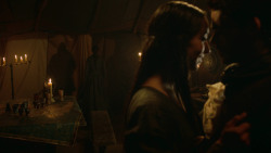 extant_GameOfThrones_3x07-TheBearAndTheMaidenFair_0379
