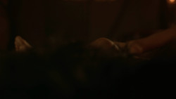 extant_GameOfThrones_3x07-TheBearAndTheMaidenFair_0391