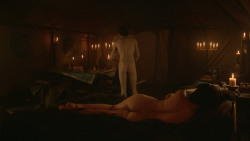 extant_GameOfThrones_3x07-TheBearAndTheMaidenFair_0474