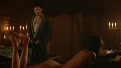 extant_GameOfThrones_3x07-TheBearAndTheMaidenFair_0491