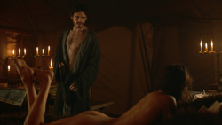 extant_GameOfThrones_3x07-TheBearAndTheMaidenFair_0498
