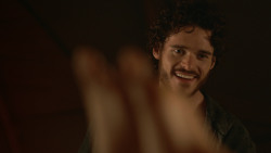 extant_GameOfThrones_3x07-TheBearAndTheMaidenFair_0507