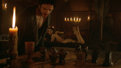 extant_GameOfThrones_3x07-TheBearAndTheMaidenFair_0513