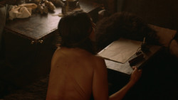 extant_GameOfThrones_3x07-TheBearAndTheMaidenFair_0526
