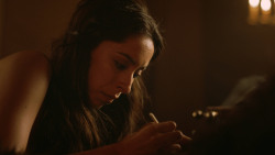 extant_GameOfThrones_3x07-TheBearAndTheMaidenFair_0550