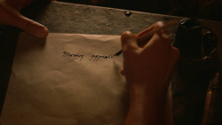 extant_GameOfThrones_3x07-TheBearAndTheMaidenFair_0557