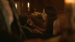 extant_GameOfThrones_3x07-TheBearAndTheMaidenFair_0586