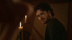 extant_GameOfThrones_3x07-TheBearAndTheMaidenFair_0632