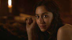 extant_GameOfThrones_3x07-TheBearAndTheMaidenFair_0671