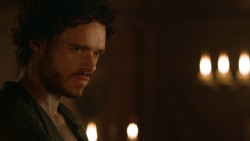 extant_GameOfThrones_3x07-TheBearAndTheMaidenFair_0682