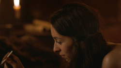 extant_GameOfThrones_3x07-TheBearAndTheMaidenFair_0684