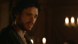 extant_GameOfThrones_3x07-TheBearAndTheMaidenFair_0697