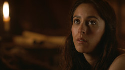 extant_GameOfThrones_3x07-TheBearAndTheMaidenFair_0718