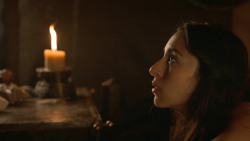 extant_GameOfThrones_3x07-TheBearAndTheMaidenFair_0727
