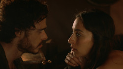 extant_GameOfThrones_3x07-TheBearAndTheMaidenFair_0738