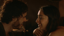 extant_GameOfThrones_3x07-TheBearAndTheMaidenFair_0757