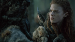 extant_GameOfThrones_3x07-TheBearAndTheMaidenFair_0960