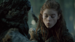 extant_GameOfThrones_3x07-TheBearAndTheMaidenFair_1016
