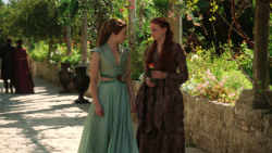 extant_GameOfThrones_3x07-TheBearAndTheMaidenFair_1236