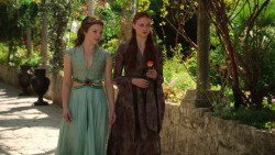 extant_GameOfThrones_3x07-TheBearAndTheMaidenFair_1240