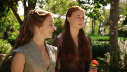extant_GameOfThrones_3x07-TheBearAndTheMaidenFair_1295