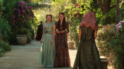 extant_GameOfThrones_3x07-TheBearAndTheMaidenFair_1300